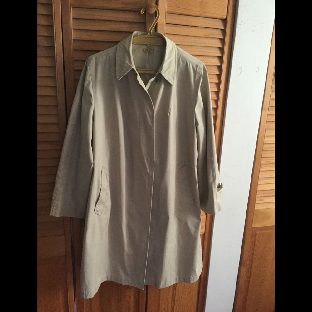 London Fog Vintage Style Raincoat